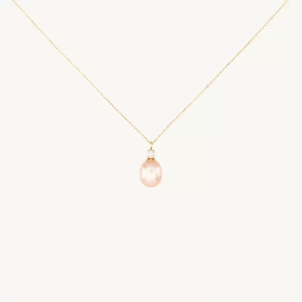 Pearl and White Diamond Necklace