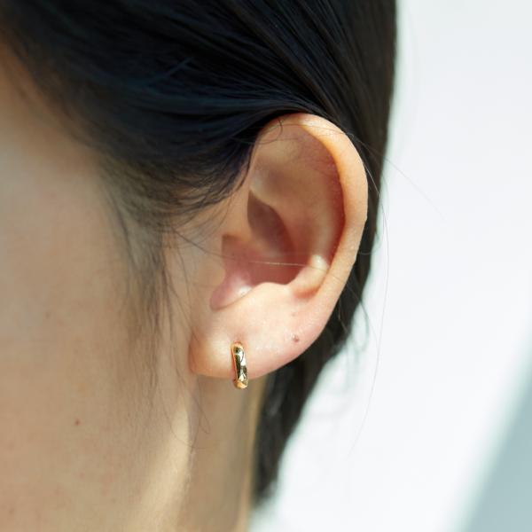 Chubby Huggy Gold Hoop Earrings (single)